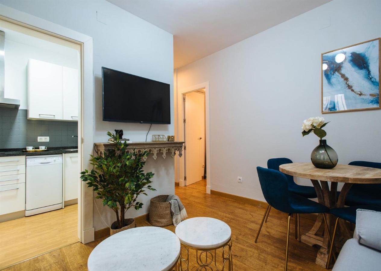 Feijoo Suite Apartment Sevilla Eksteriør billede