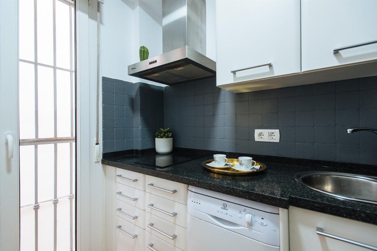 Feijoo Suite Apartment Sevilla Eksteriør billede